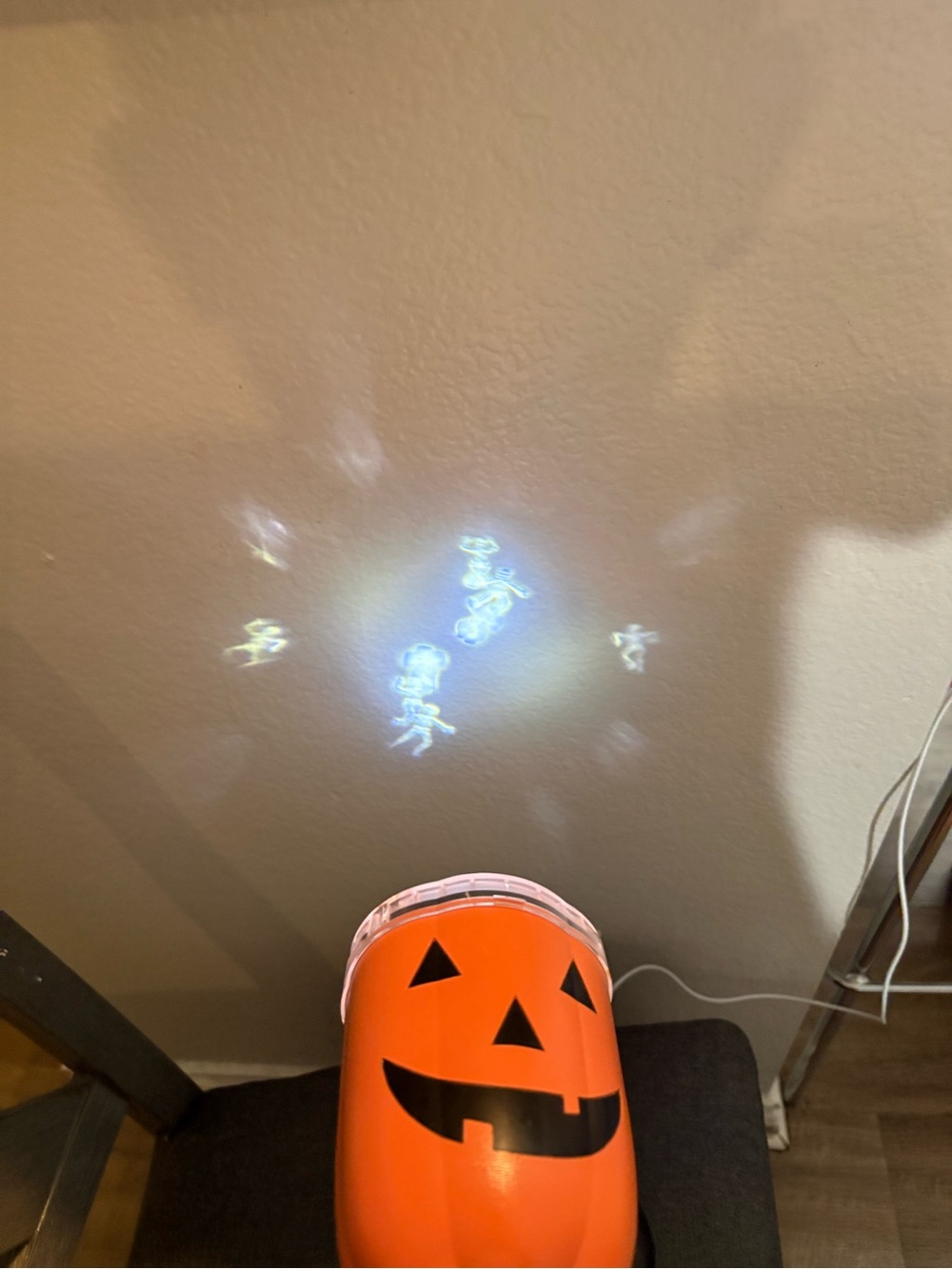 Halloween LED projection light skeleton Gemmy LightShow Whirl-A-Motion